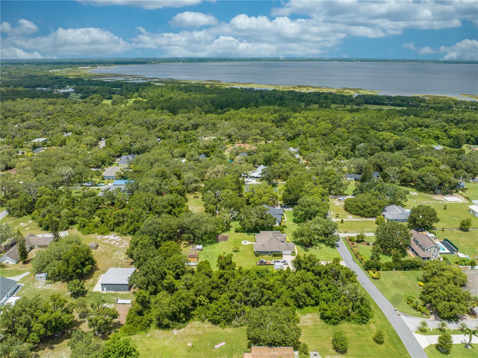 RUNNMEDE OAKS - Land