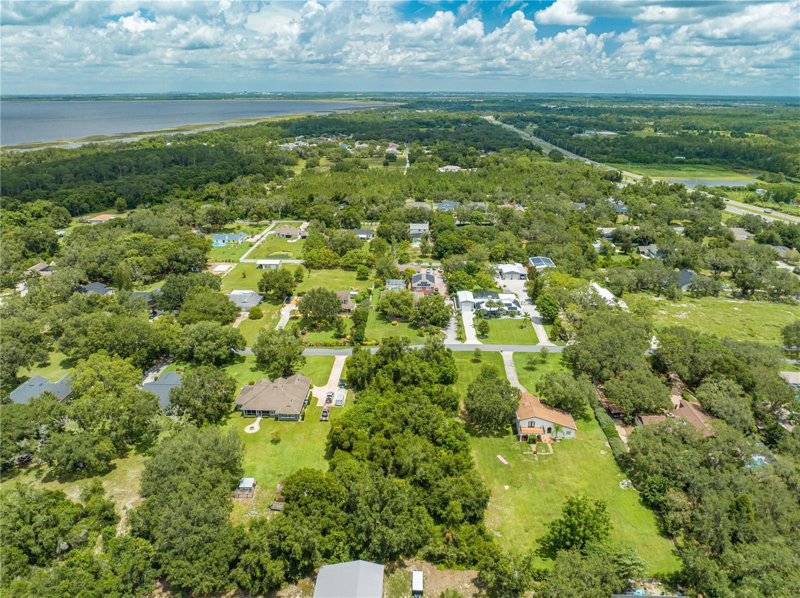 RUNNMEDE OAKS - Land