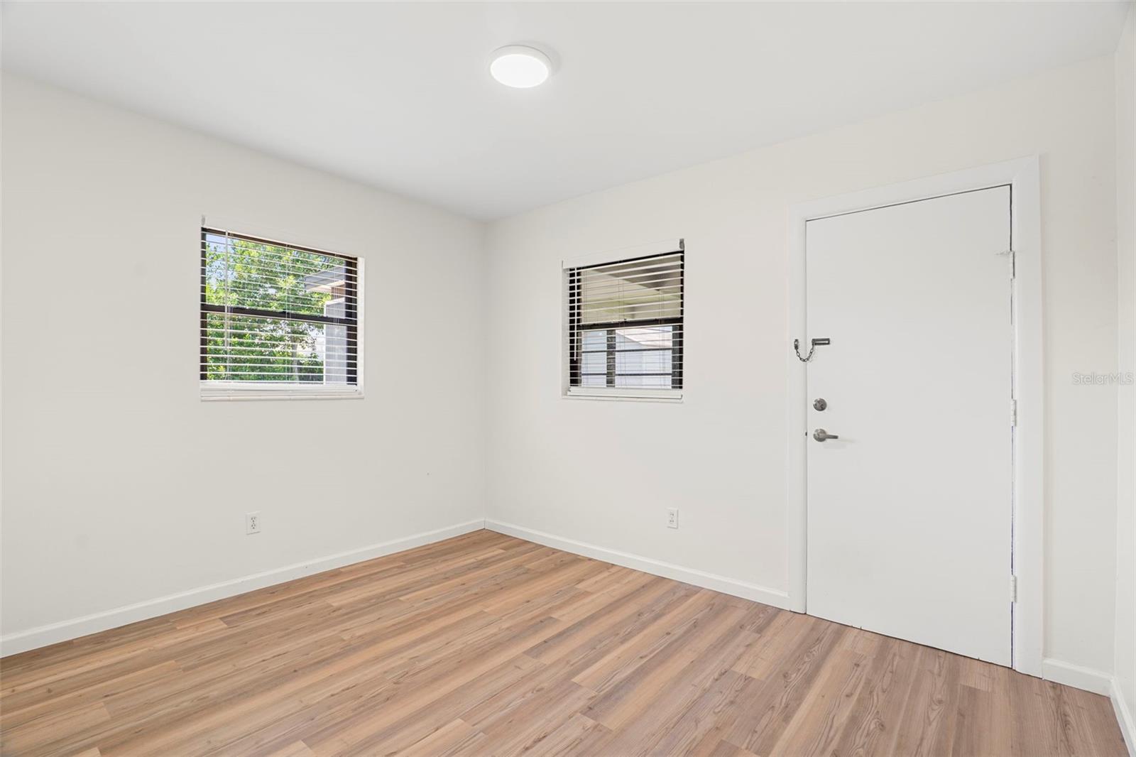 BOWE GARDENS SEC J 1 - Residential