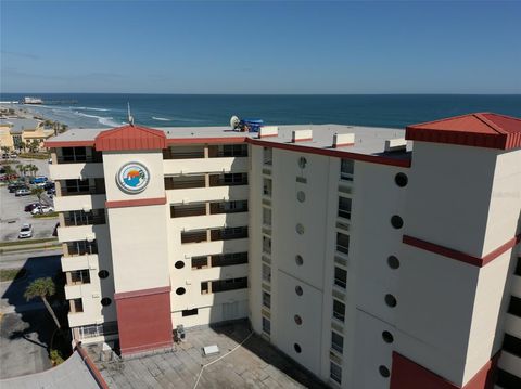 A home in DAYTONA BEACH