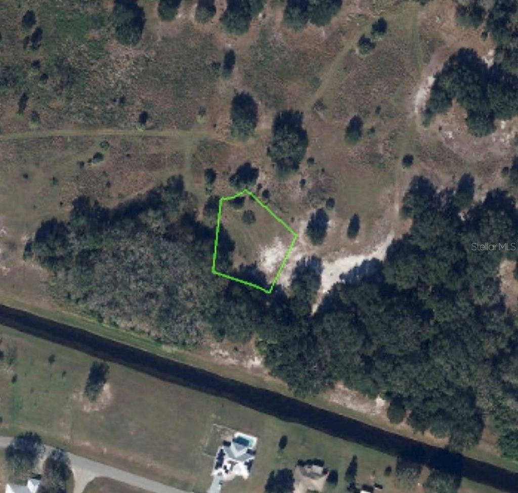 Photo of 1009 Arney Court, Sebring, FL 33876 (MLS # P4936822)