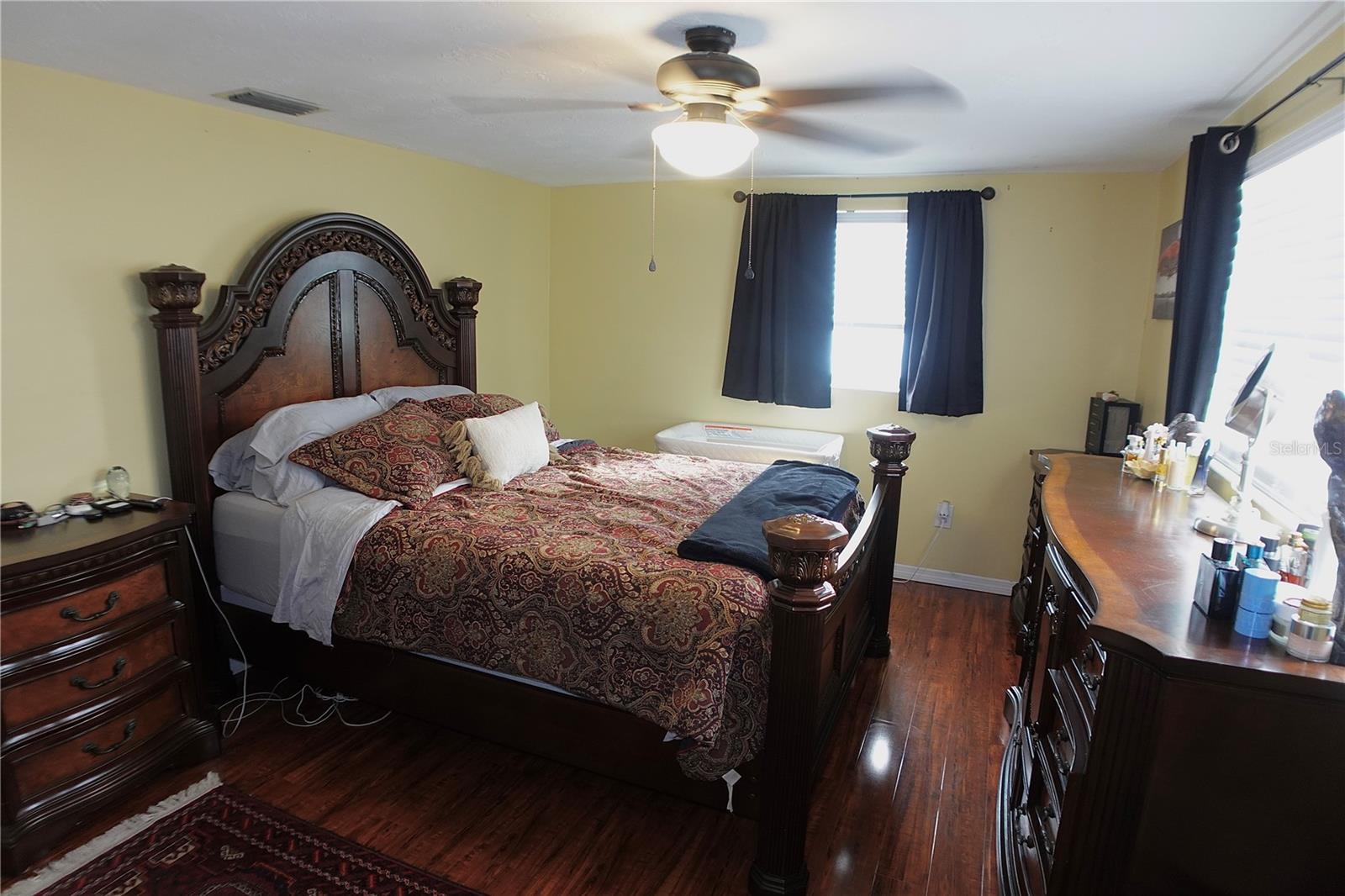 ALOHA GARDENS - Residential