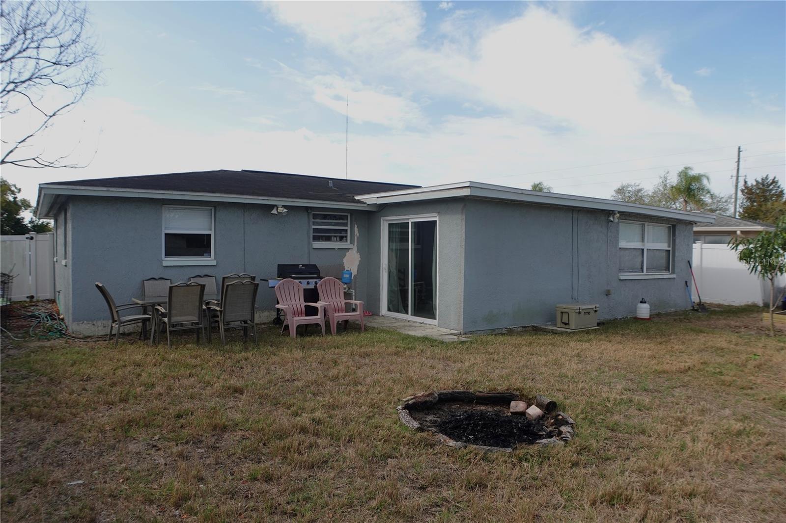 ALOHA GARDENS - Residential