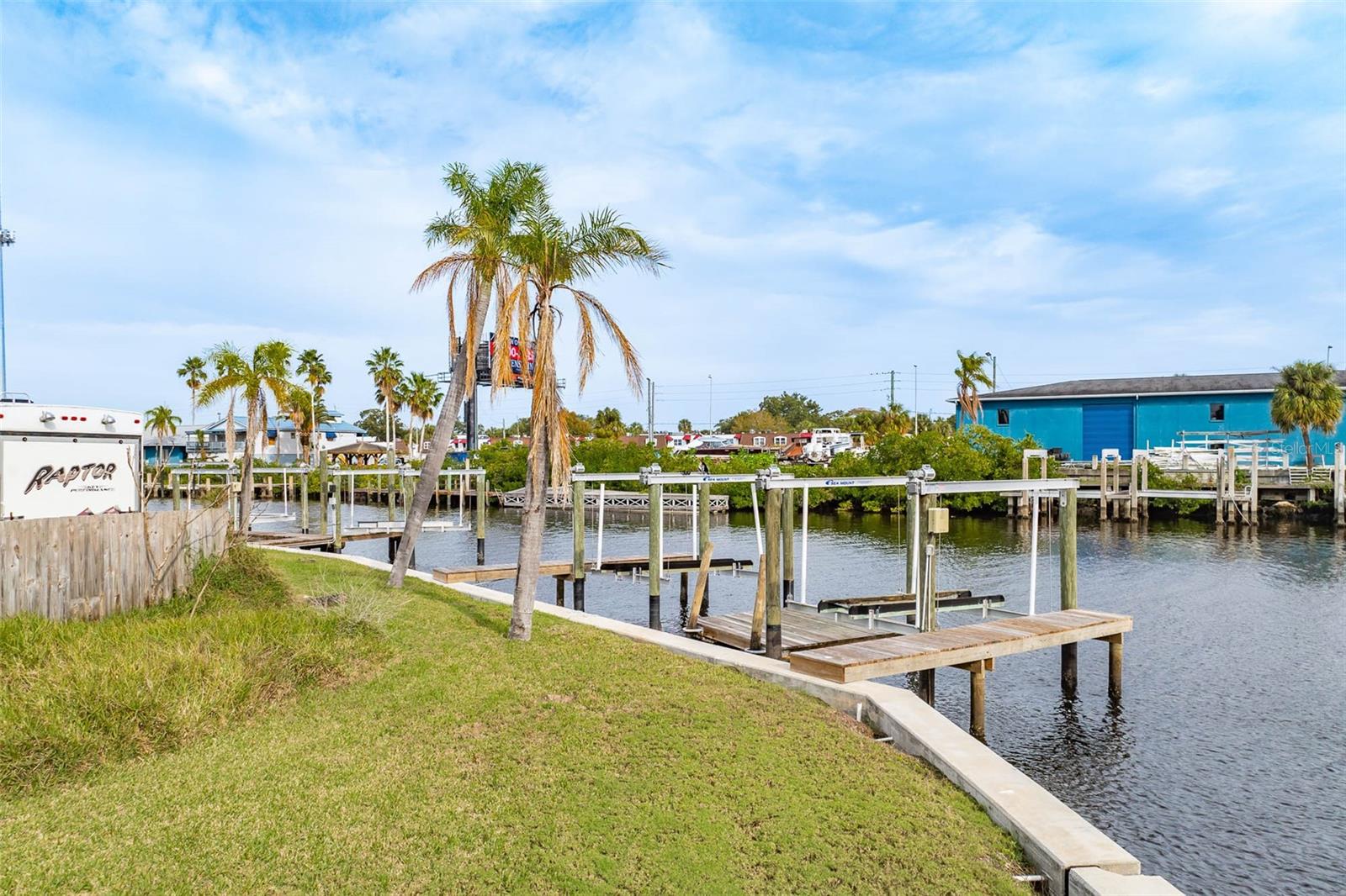 ROCKY CREEK ESTATES - Residential Income