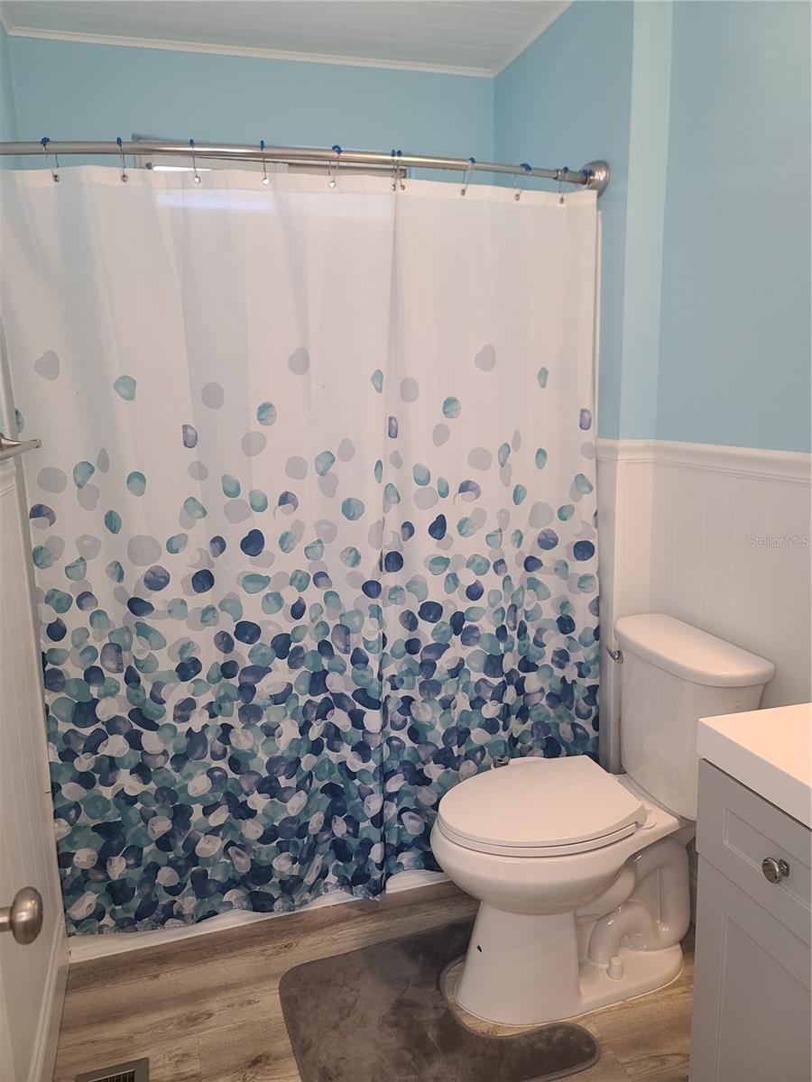 LOCH HARBOUR GROUP I - Residential