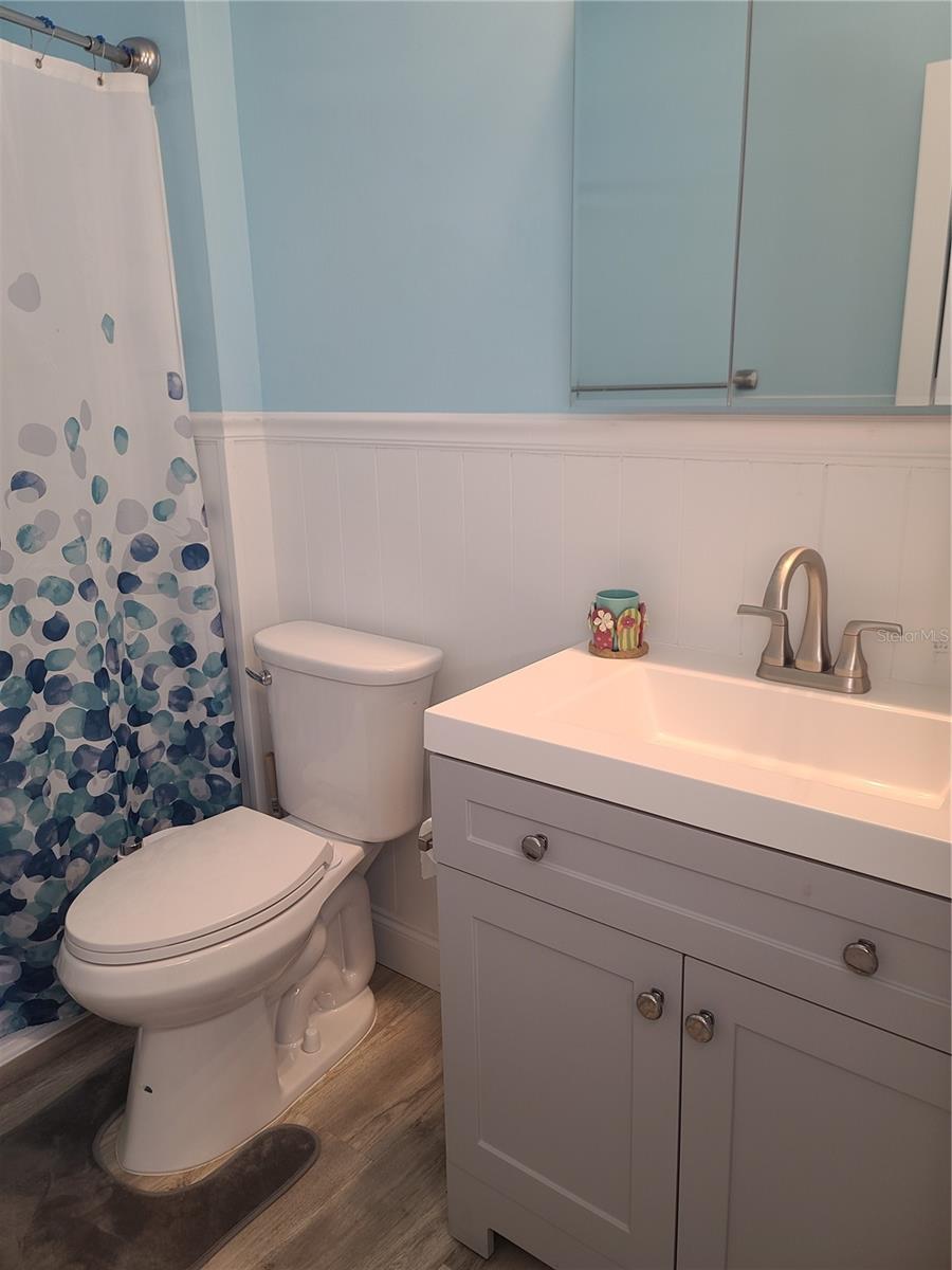 LOCH HARBOUR GROUP I - Residential