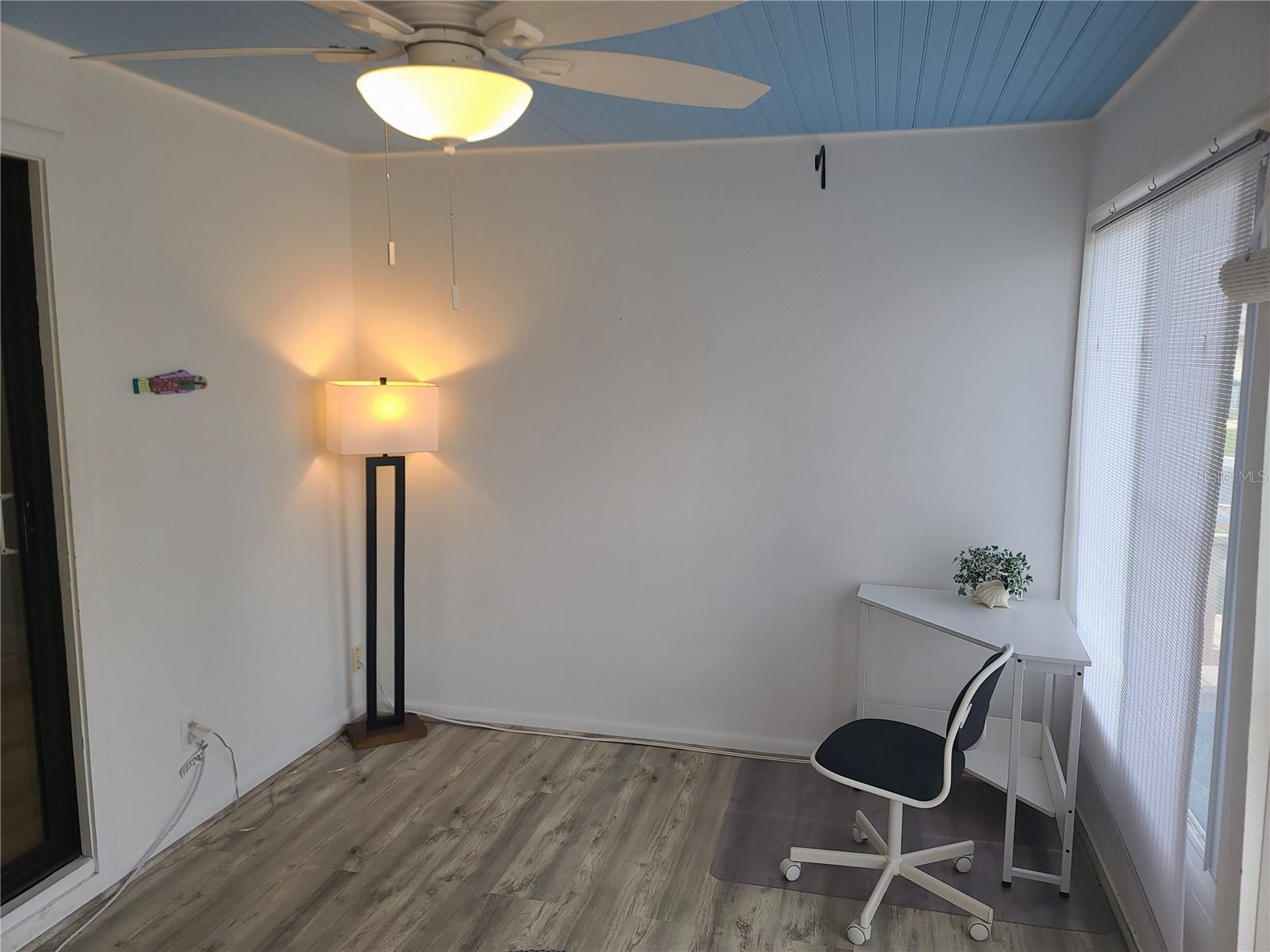 11001 SE SUNSET HARBOR RD C27