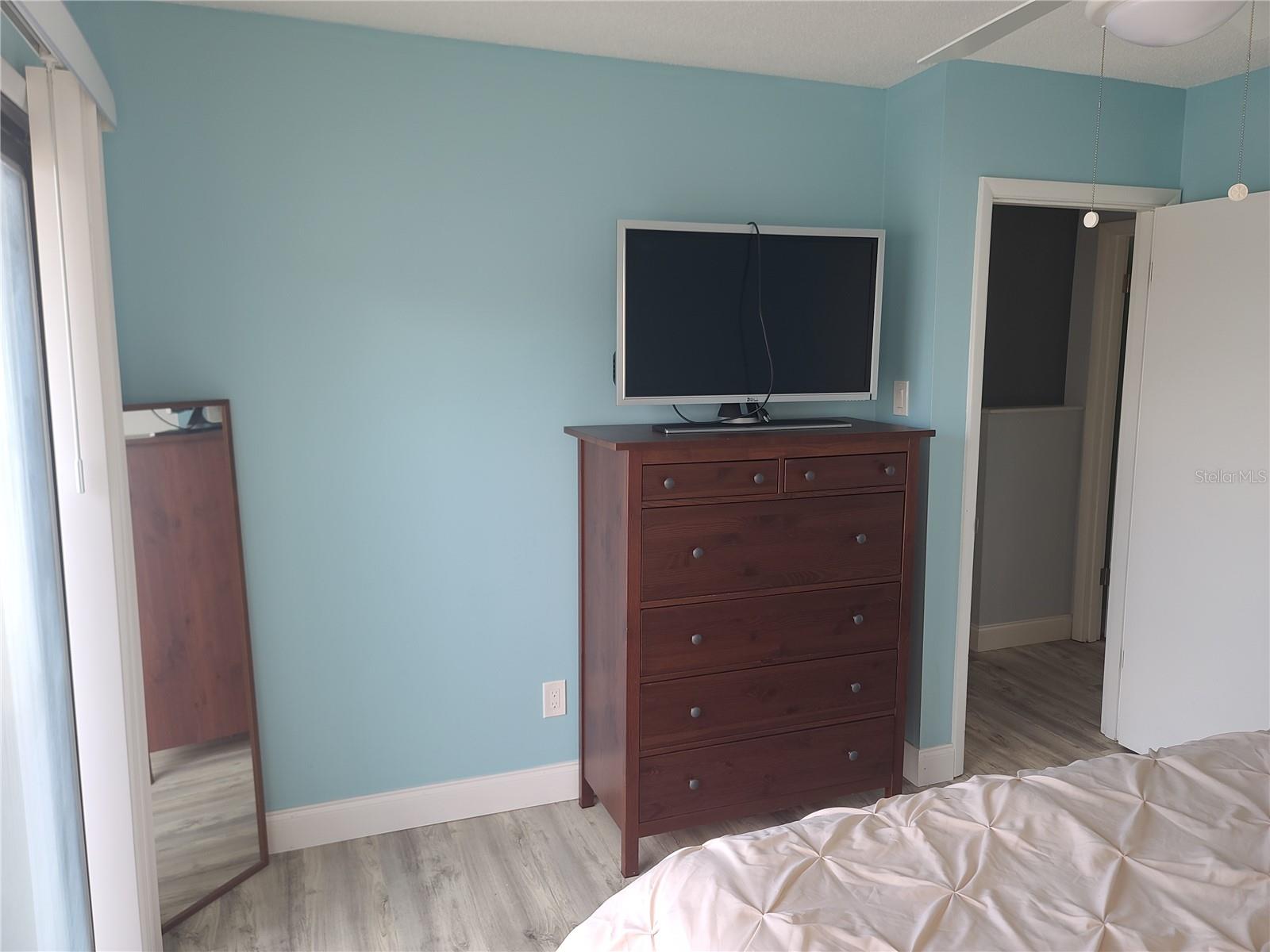 LOCH HARBOUR GROUP I - Residential