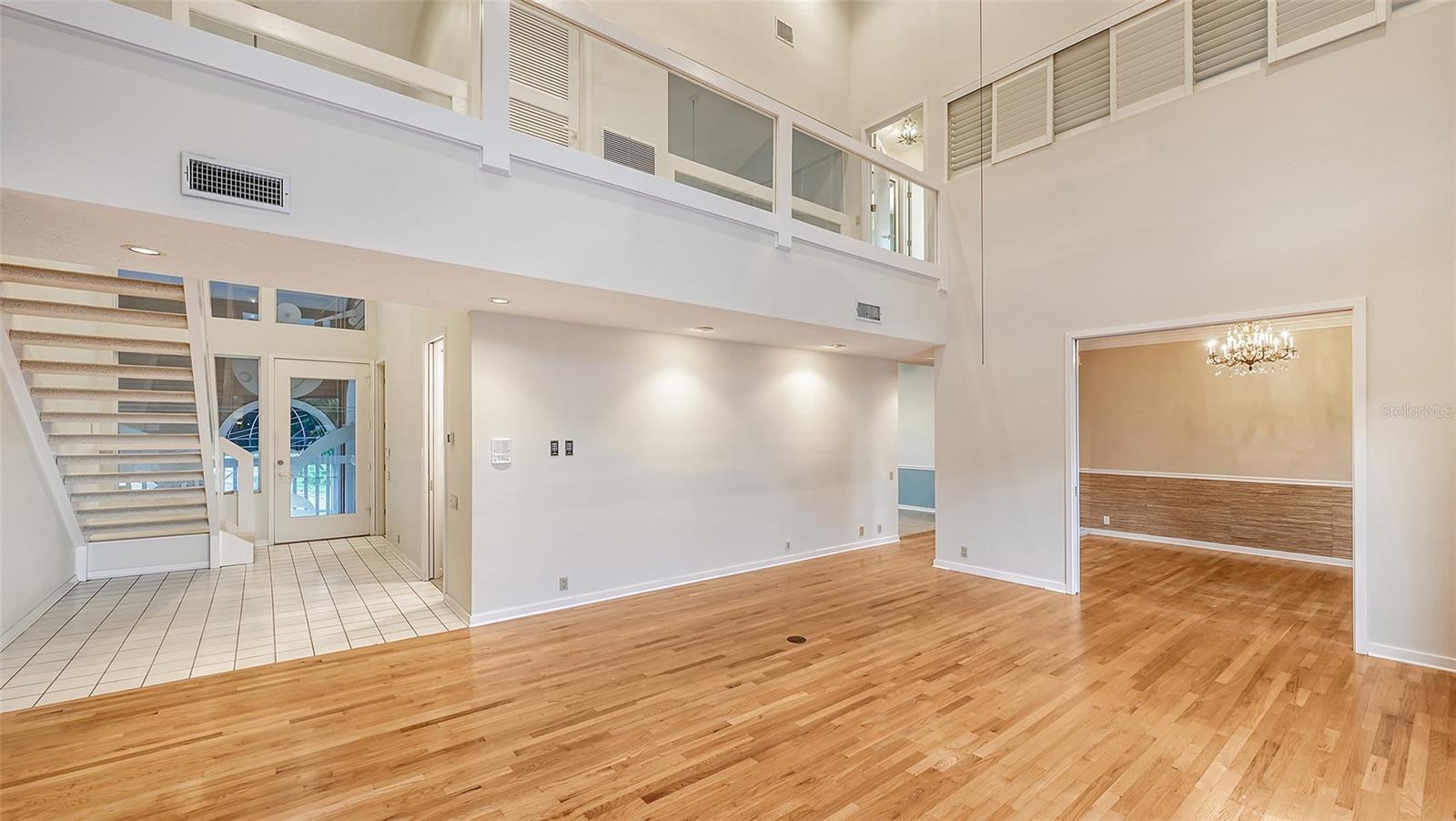 SAPPHIRE SHORES - Residential