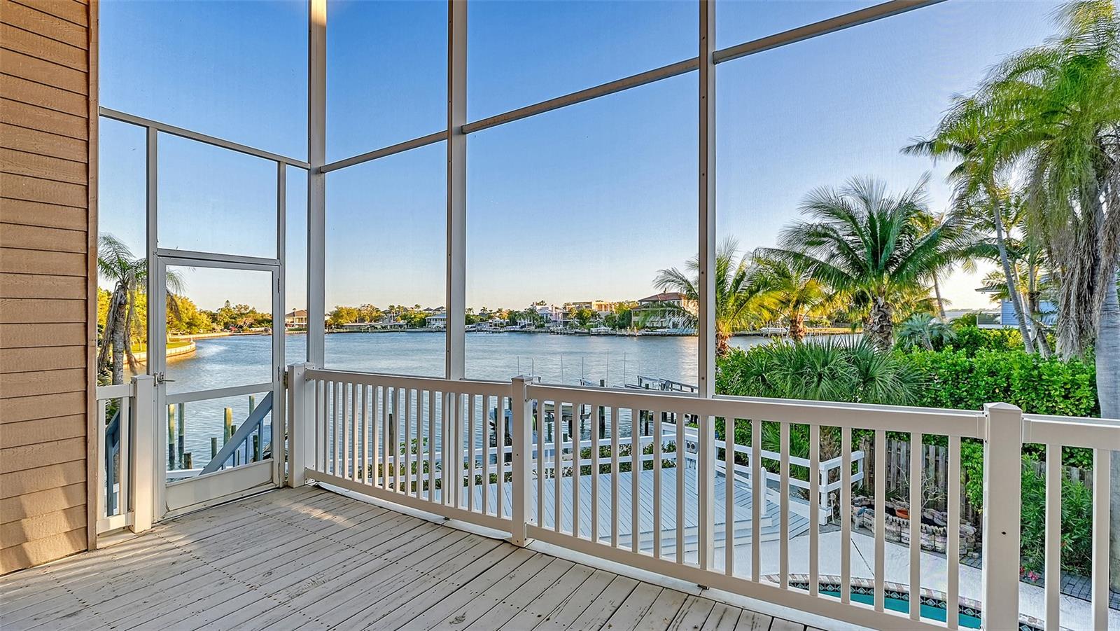 SAPPHIRE SHORES - Residential