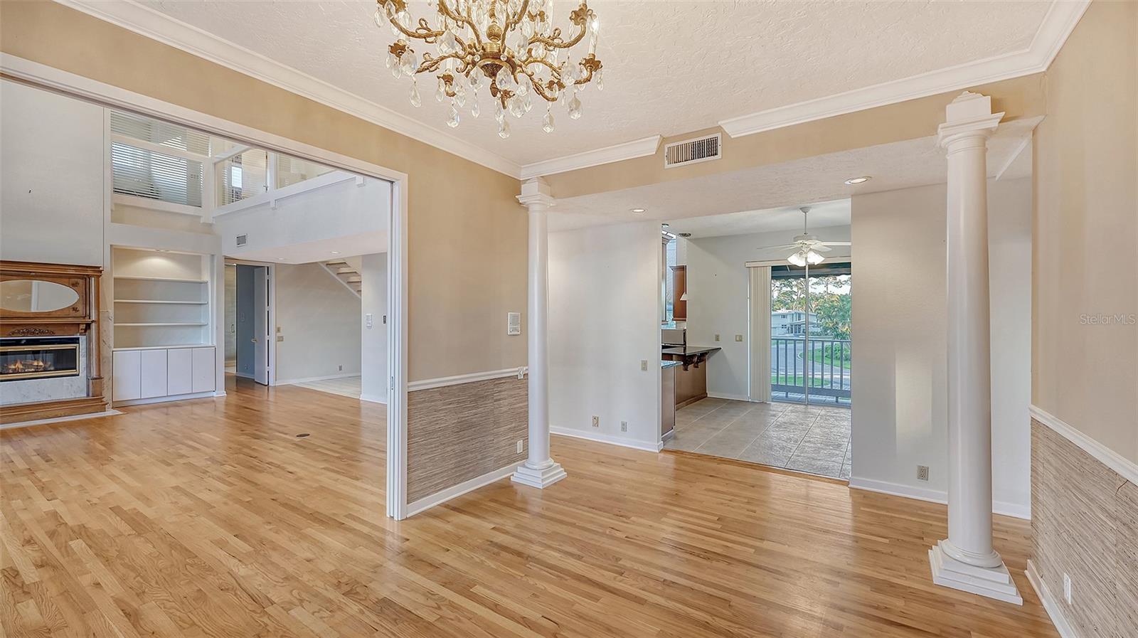 SAPPHIRE SHORES - Residential