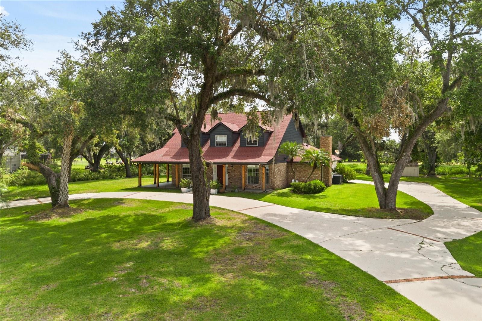 1815 BIG OAK LANE