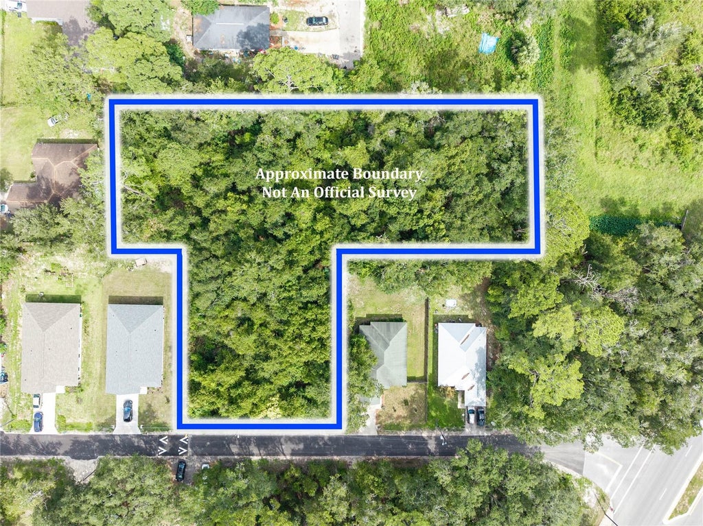 Photo of 319 SE 20th Street, Gainesville, FL 32641 (MLS # GC543110)