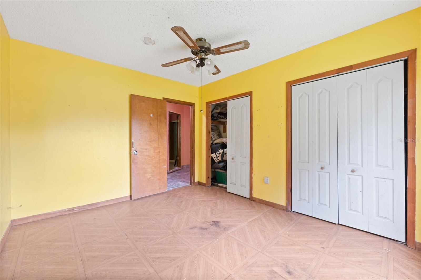 GARDEN GROVE - Residential