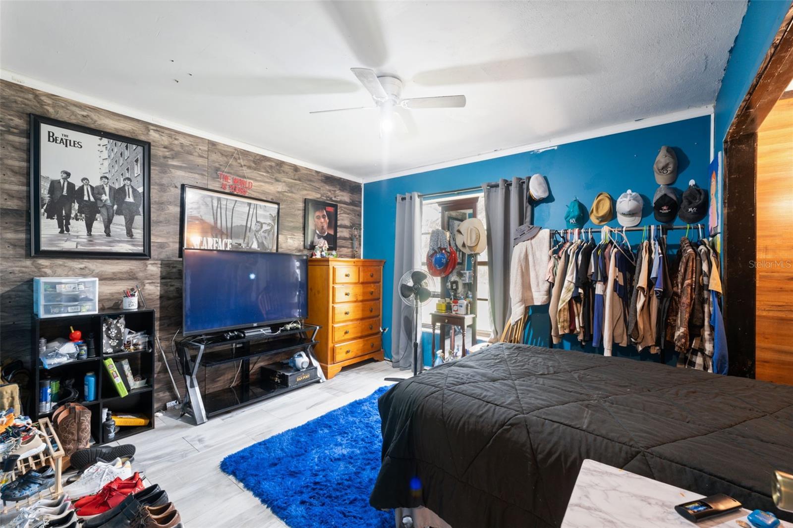 GARDEN GROVE - Residential