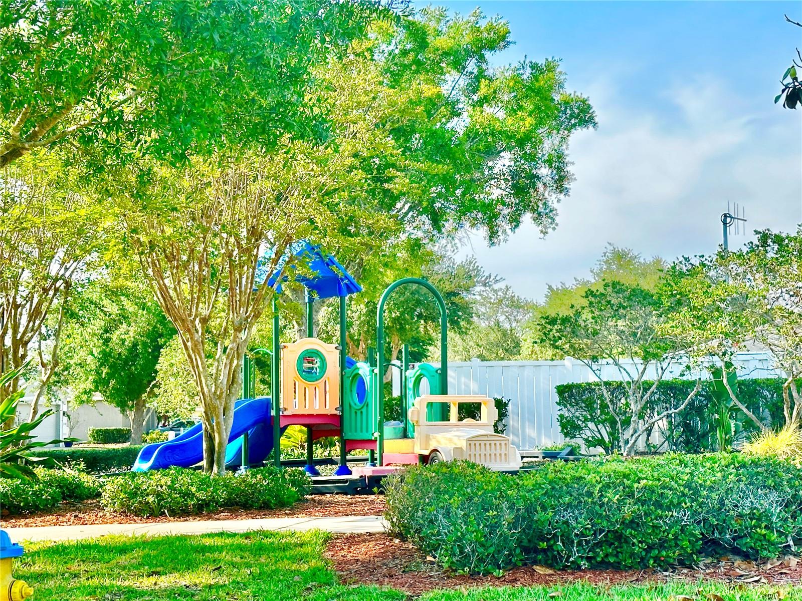 COUNTRY CHASE - Residential Lease
