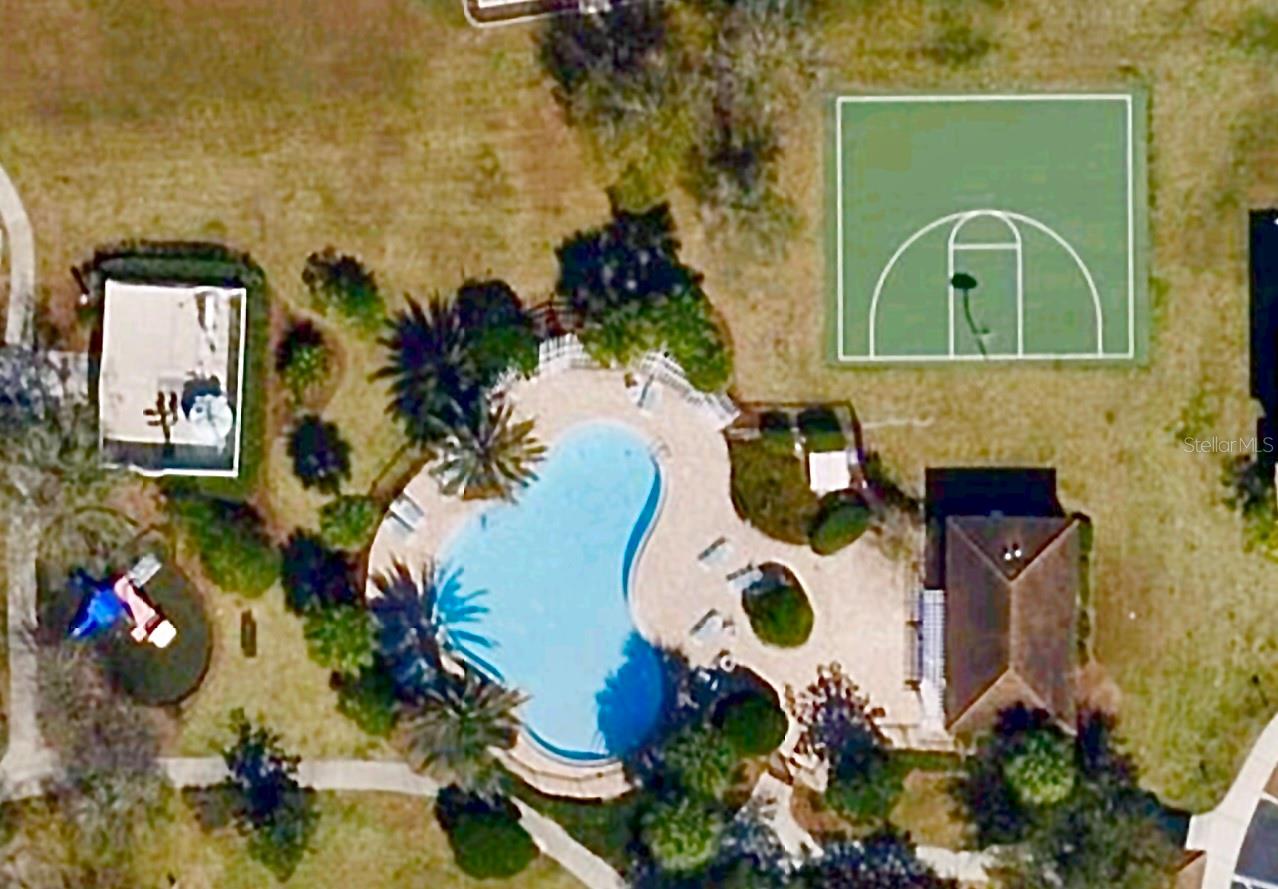 COUNTRY CHASE - Residential Lease