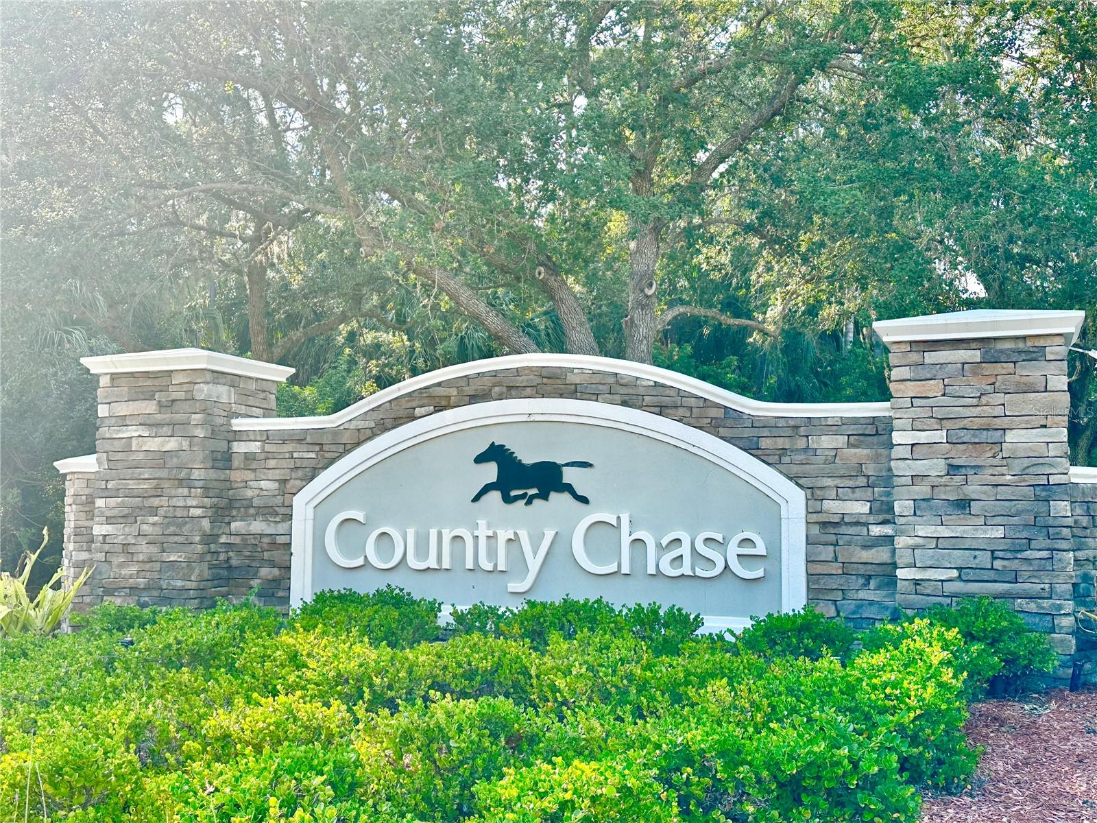 COUNTRY CHASE - Residential Lease
