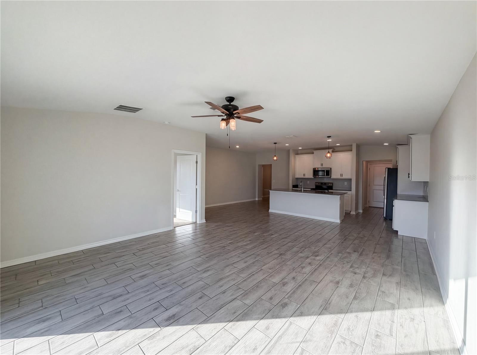 STONEYBROOK HILLS - Residential