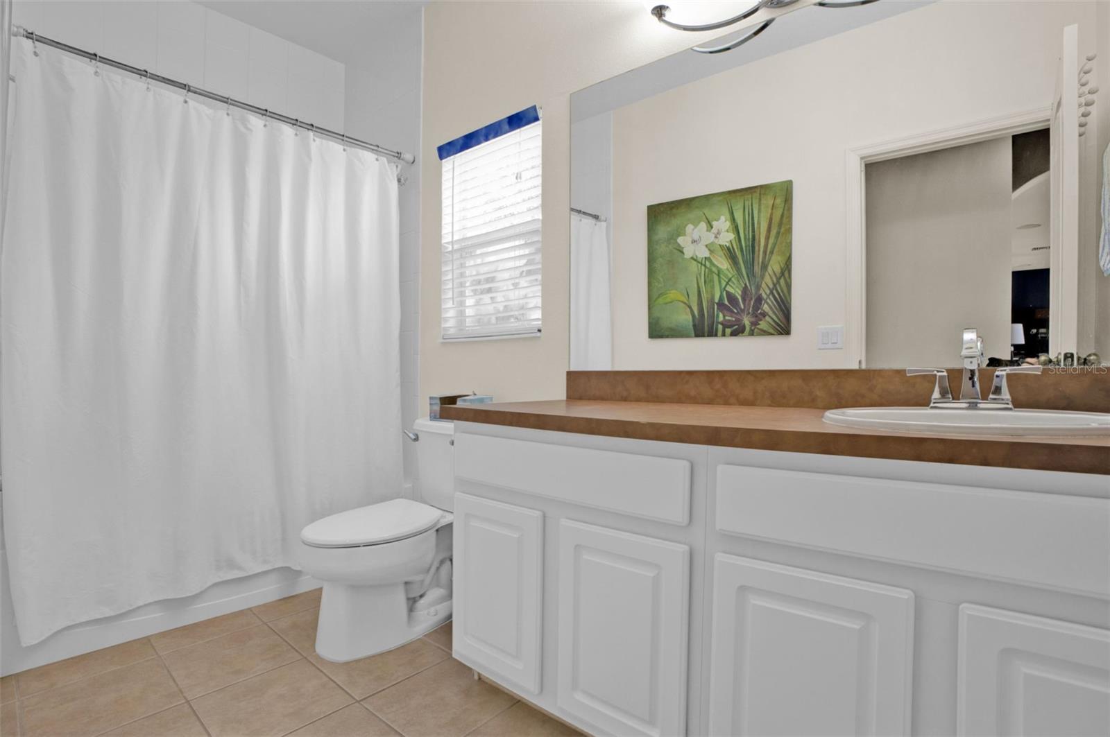 SUNCOAST LAKES - Residential