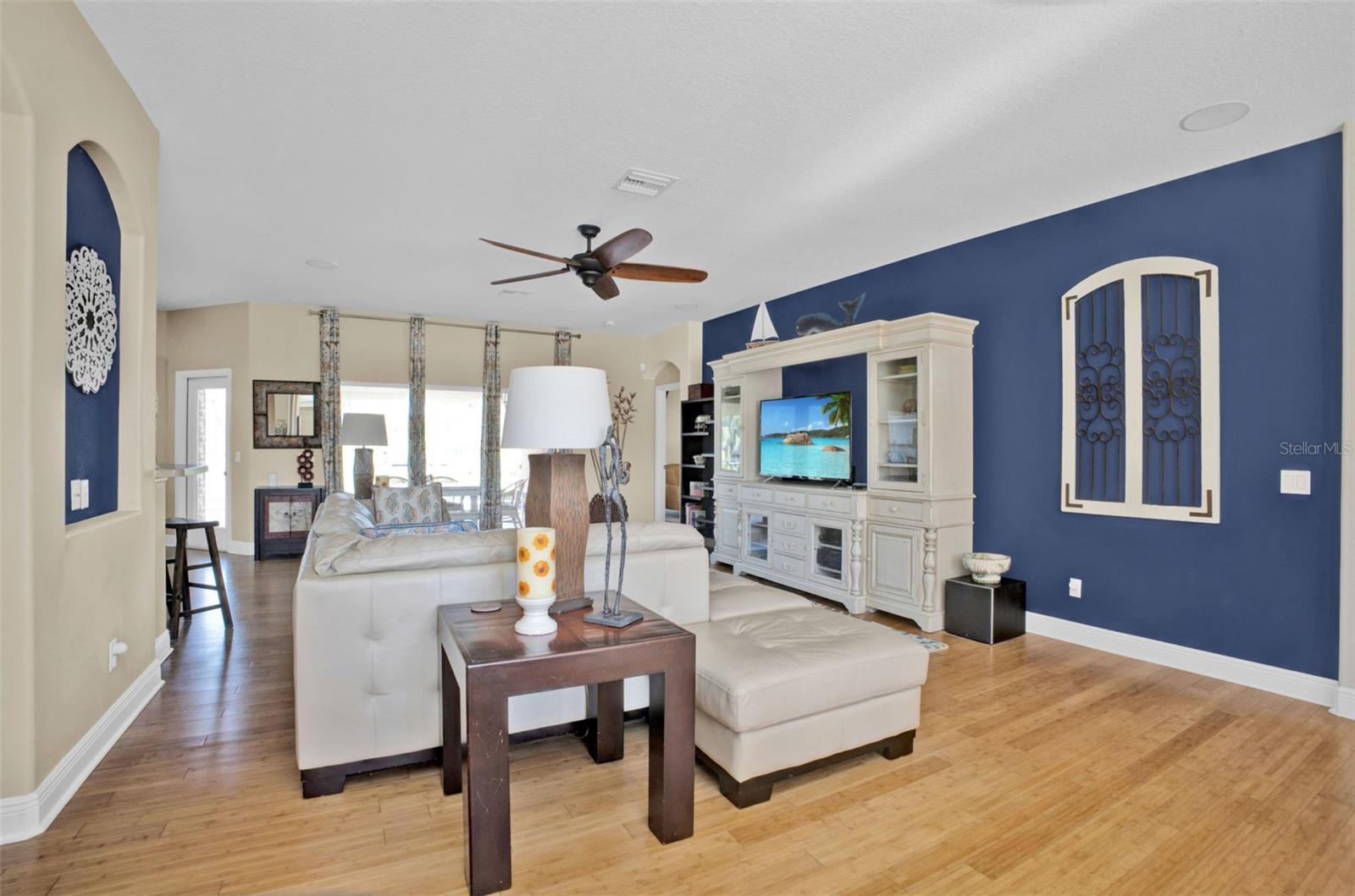 SUNCOAST LAKES - Residential