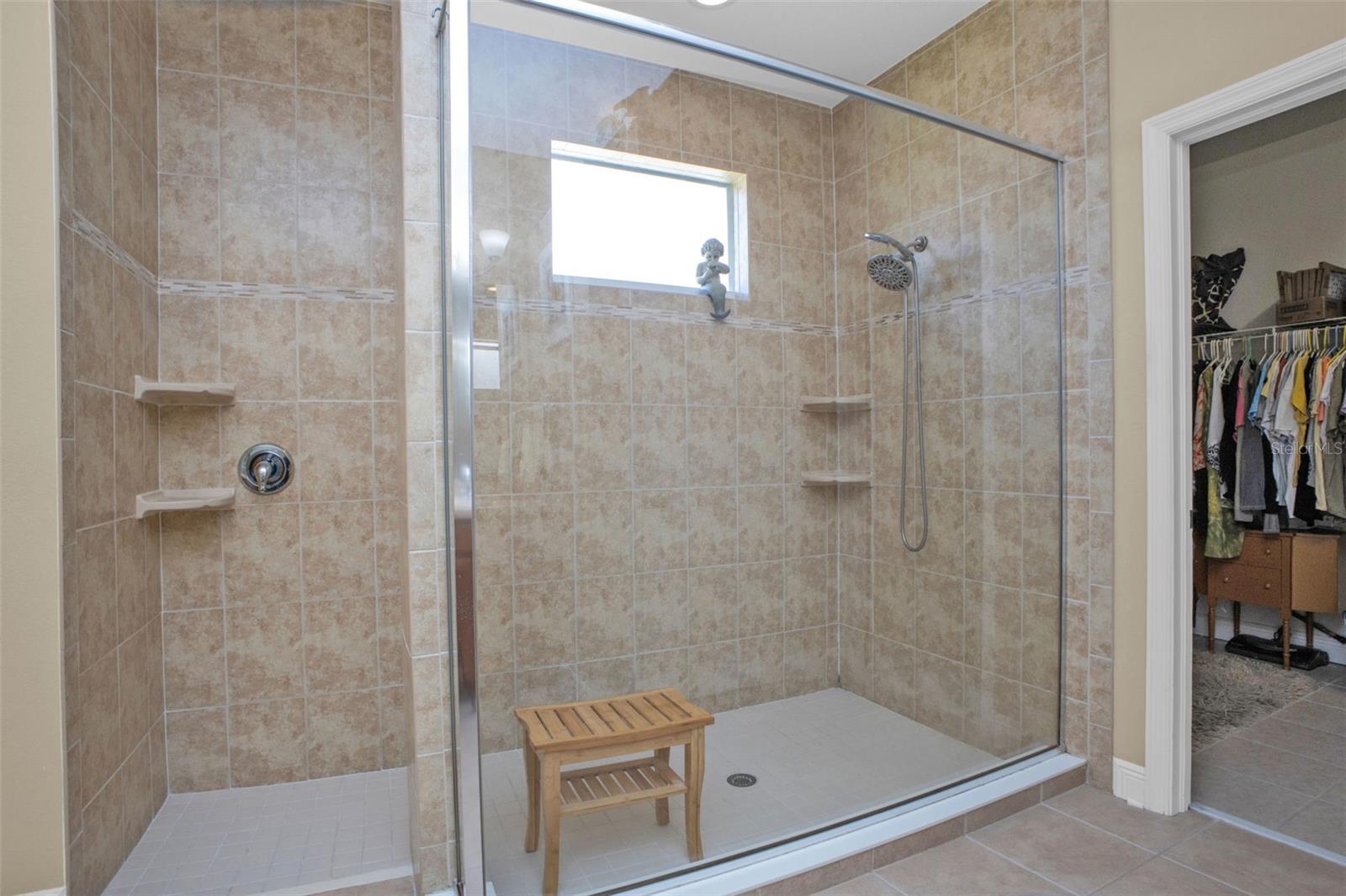 SUNCOAST LAKES - Residential