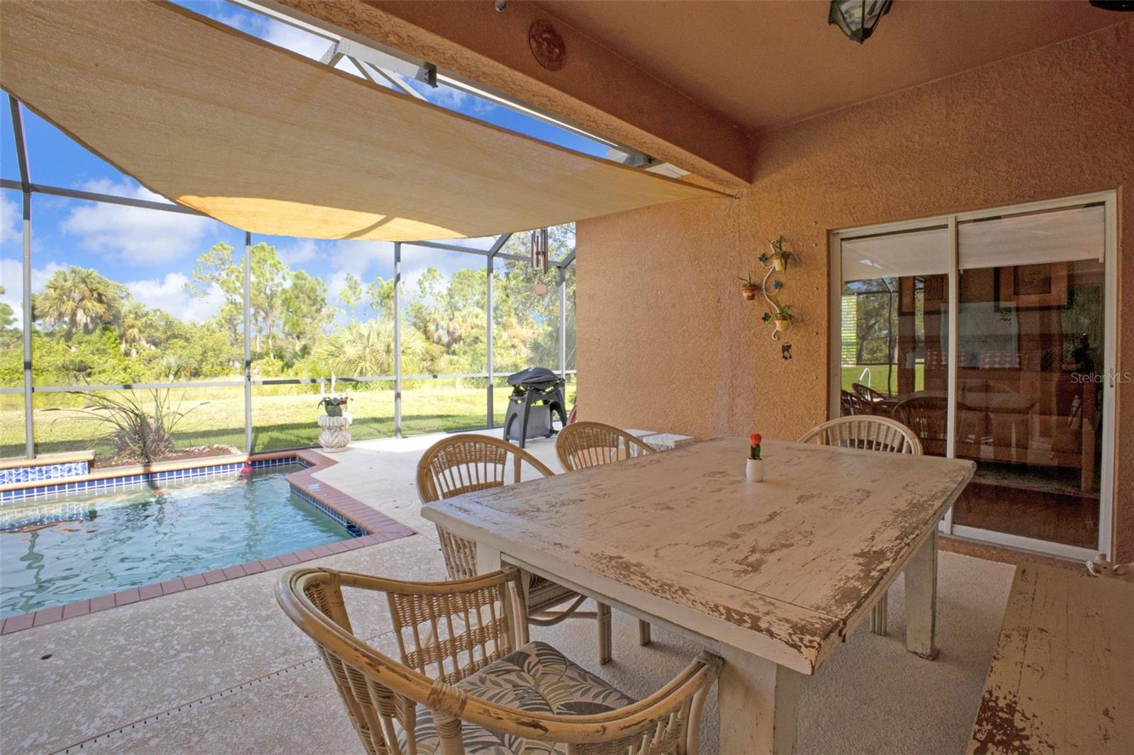 SUNCOAST LAKES - Residential