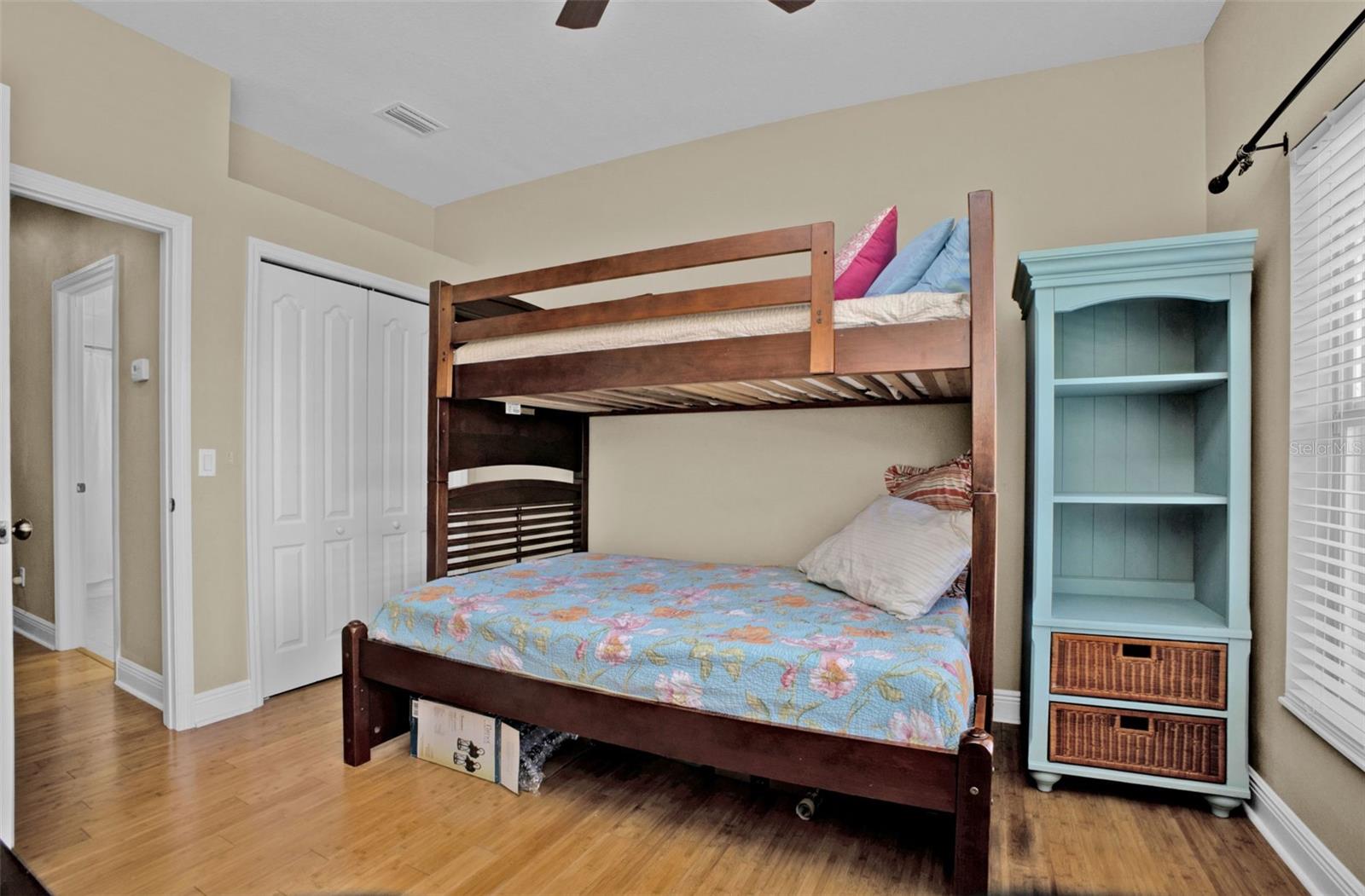 SUNCOAST LAKES - Residential