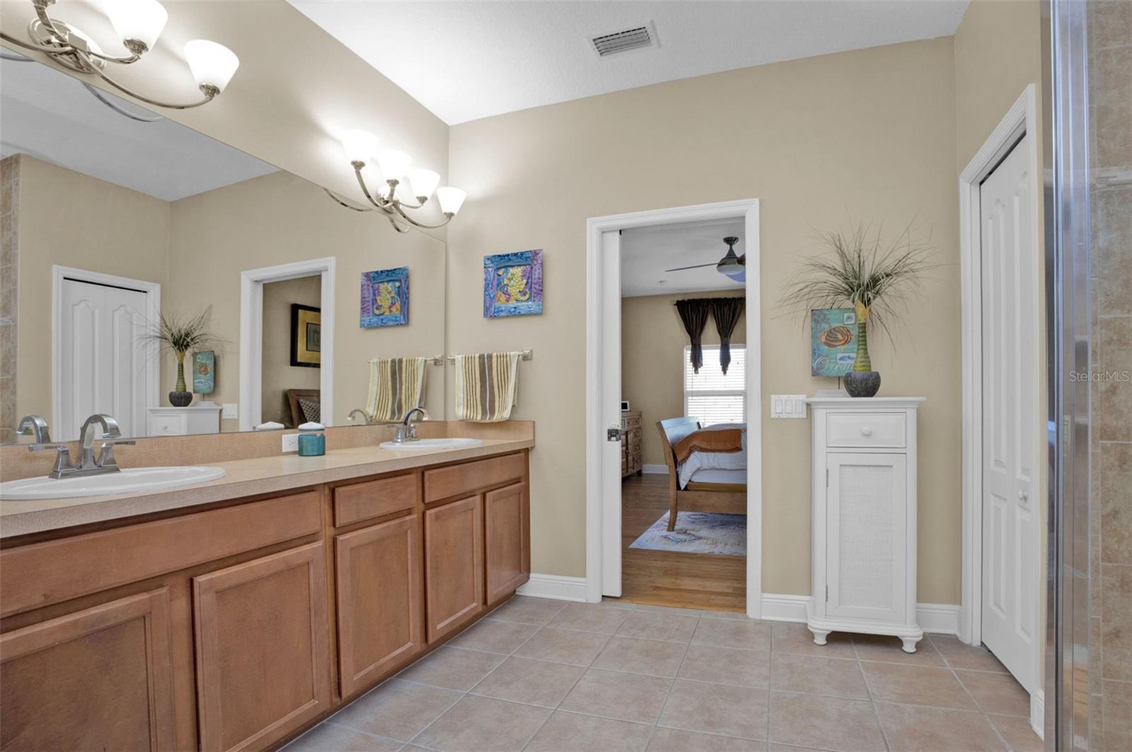 SUNCOAST LAKES - Residential