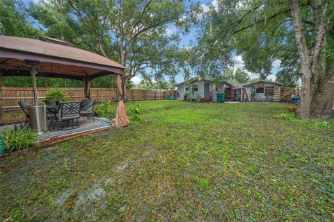 A home in EUSTIS