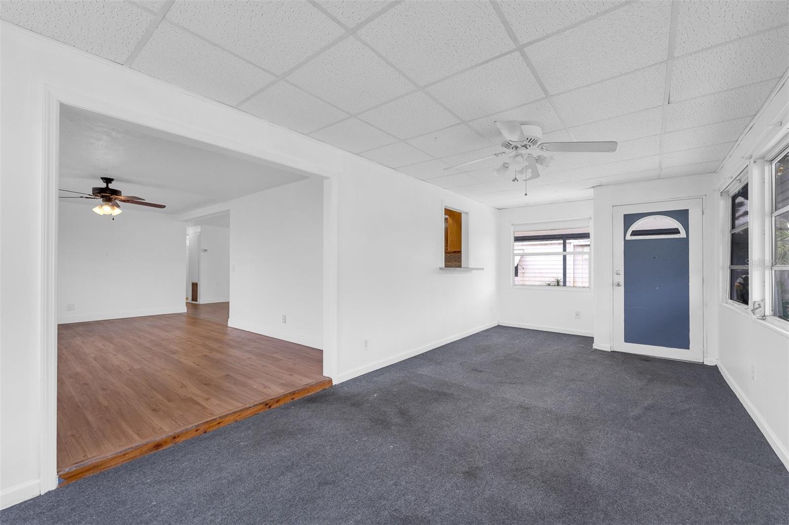 HOLLYWOOD ESTATES - Residential