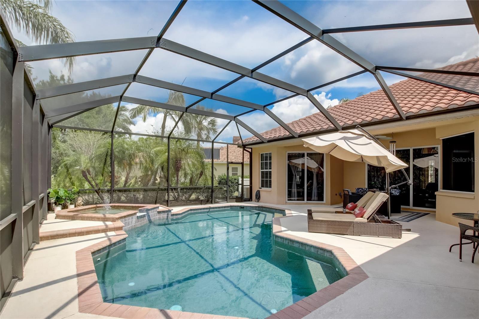 VENICE GOLF & COUNTRY CLUB - Residential