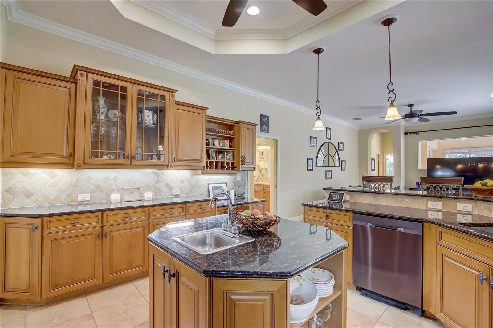 VENICE GOLF & COUNTRY CLUB - Residential