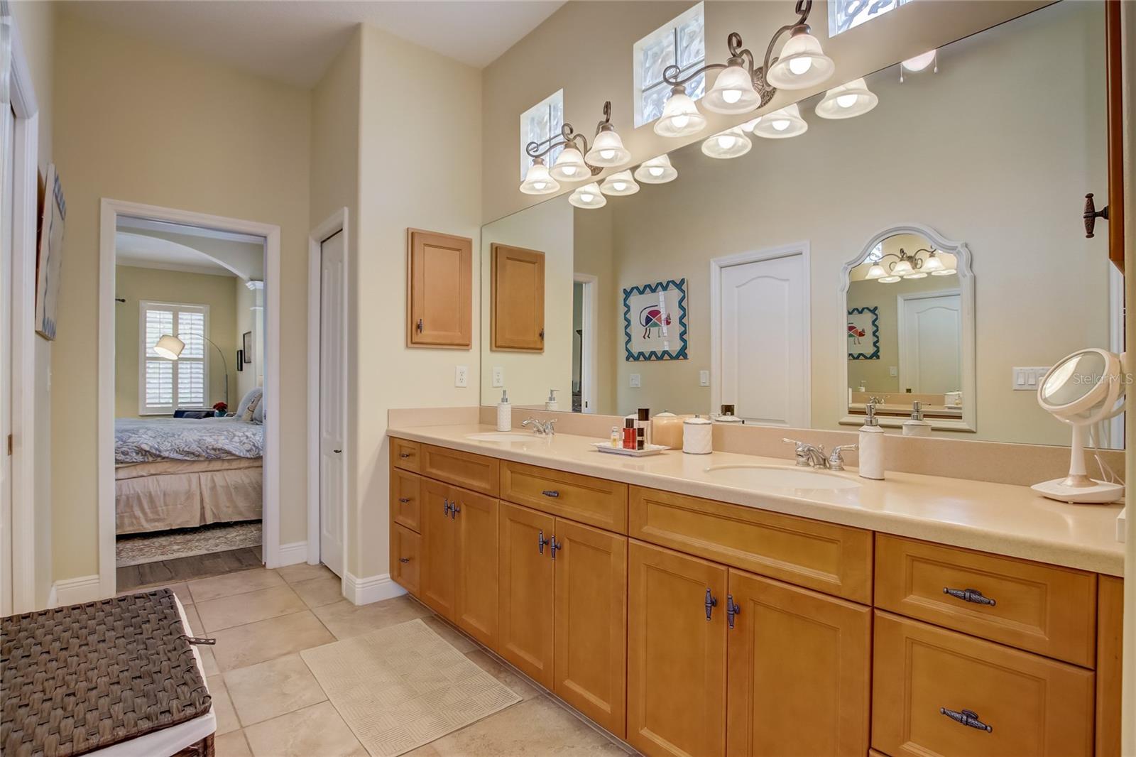 VENICE GOLF & COUNTRY CLUB - Residential