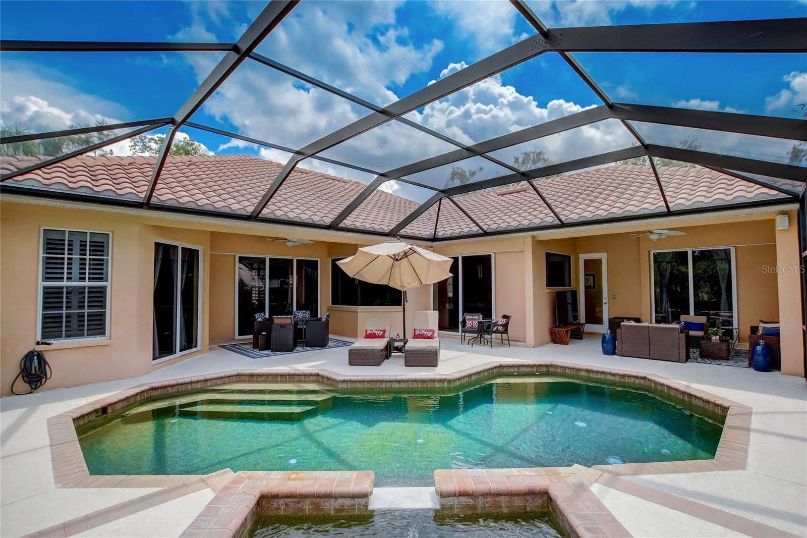 VENICE GOLF & COUNTRY CLUB - Residential