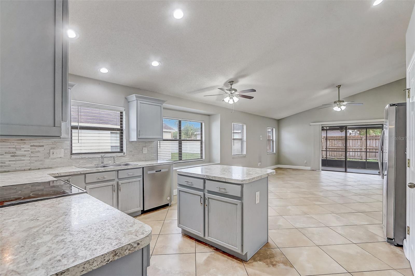 WATERFORD CHASE VILLAGE TR D - Residential