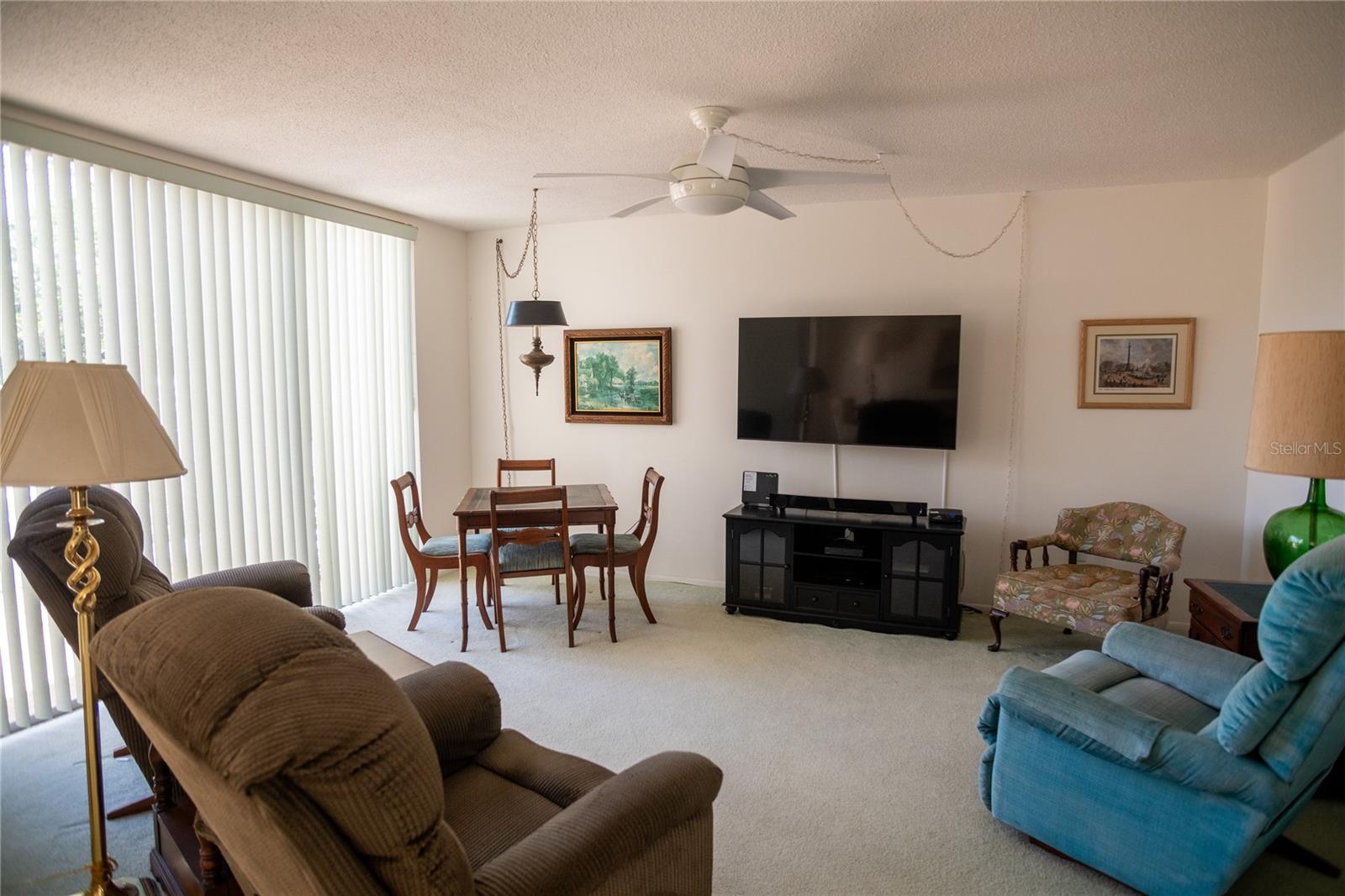 SEVILLE CONDO 11 - Residential