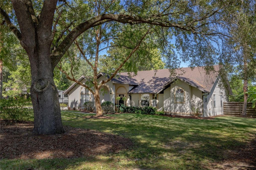 Photo of 10026 NW 24th Place, Gainesville, FL 32606 (MLS # GC532818)