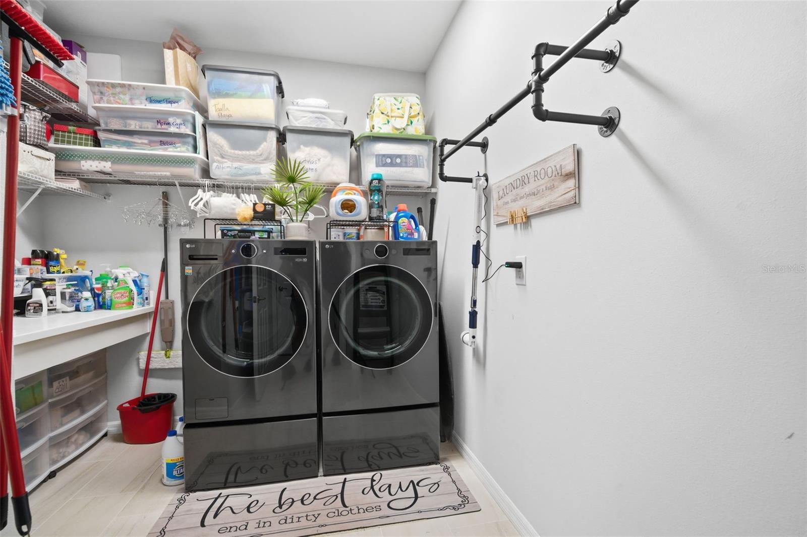 CHAPEL XINGS PCLS D & H - Residential