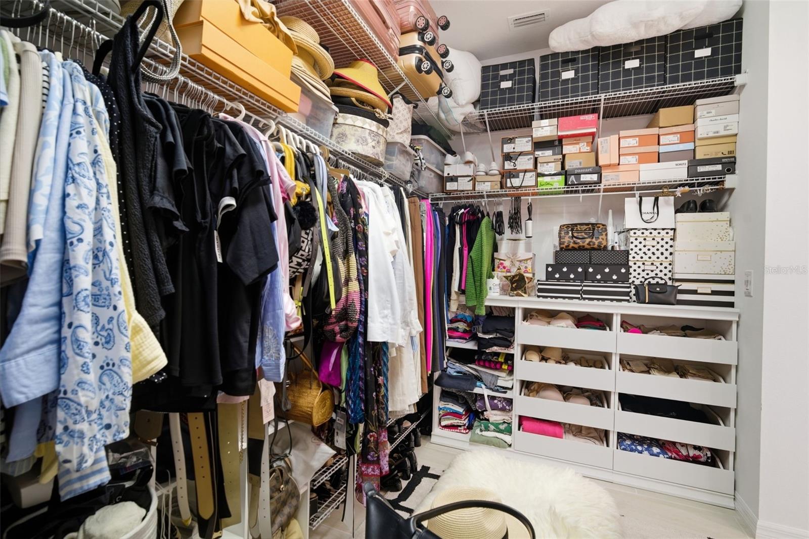 CHAPEL XINGS PCLS D & H - Residential