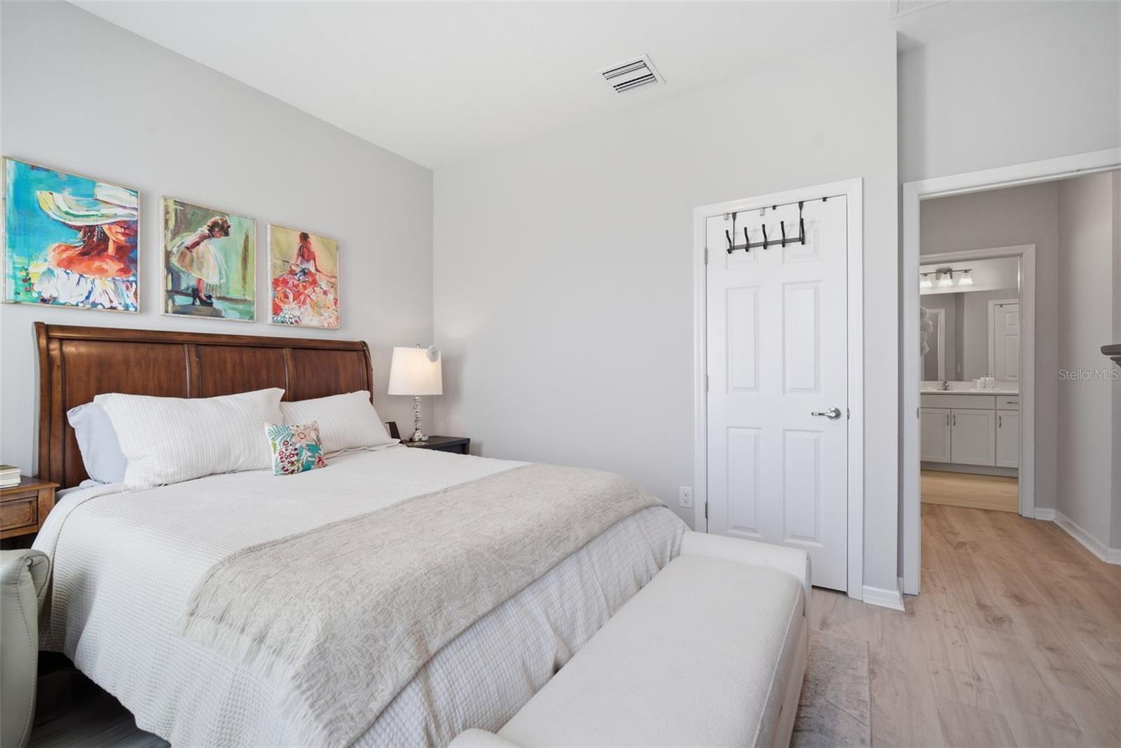 CHAPEL XINGS PCLS D & H - Residential