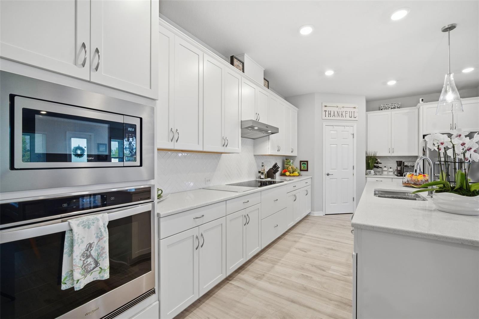 CHAPEL XINGS PCLS D & H - Residential