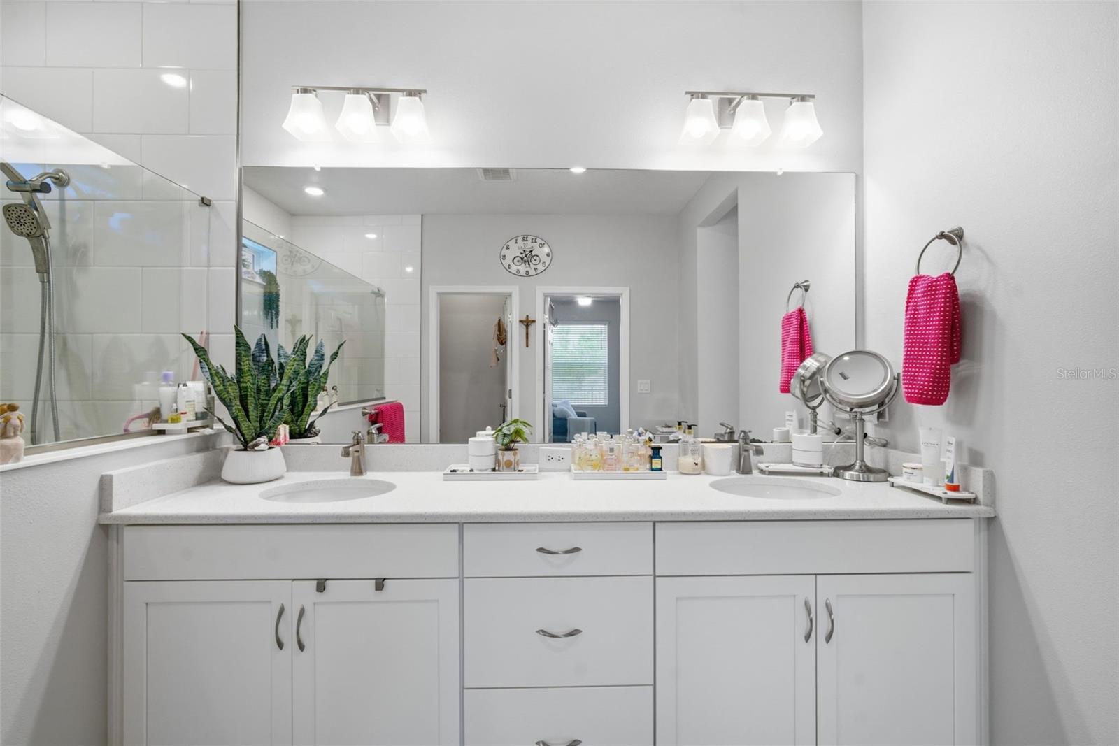 CHAPEL XINGS PCLS D & H - Residential