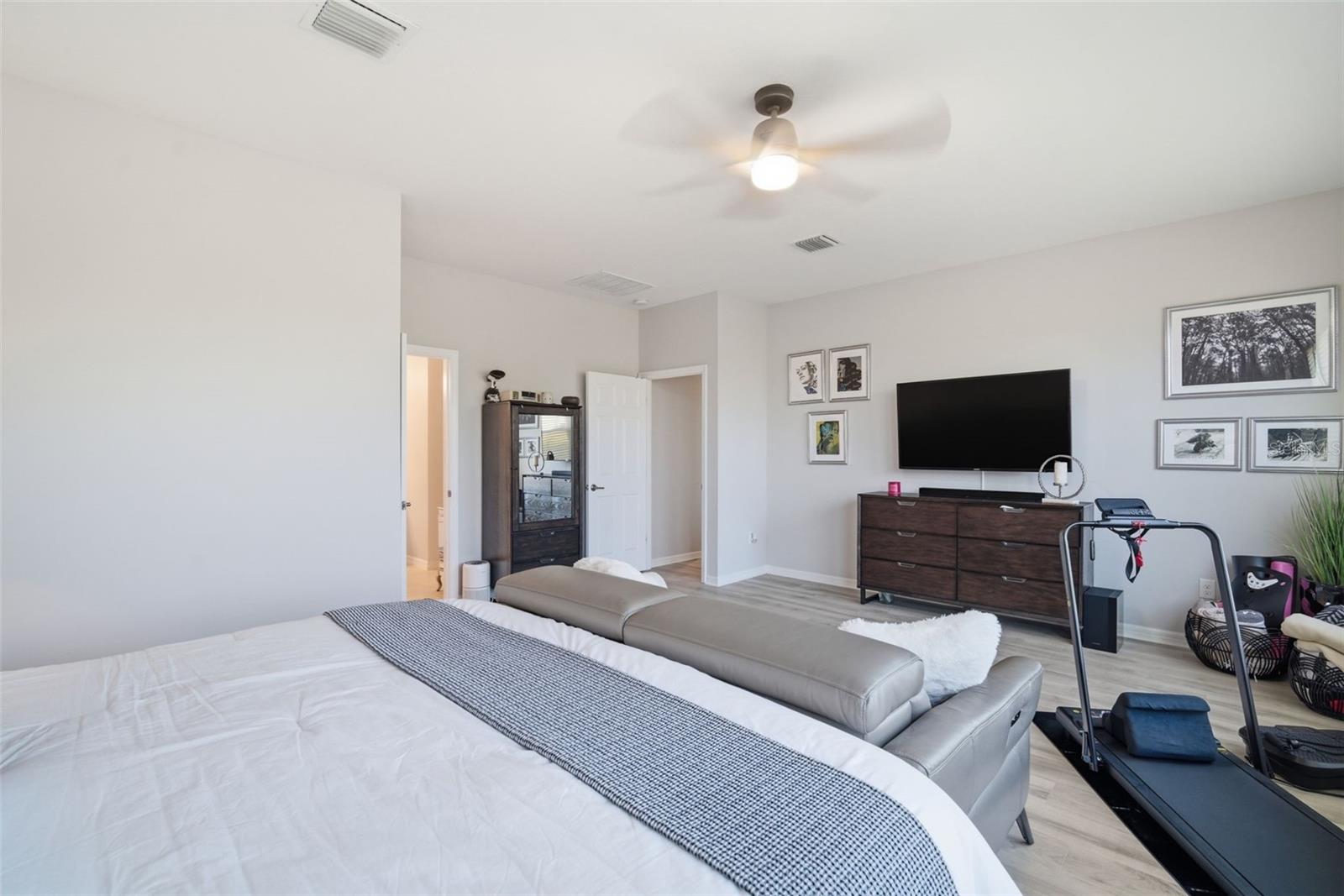 CHAPEL XINGS PCLS D & H - Residential