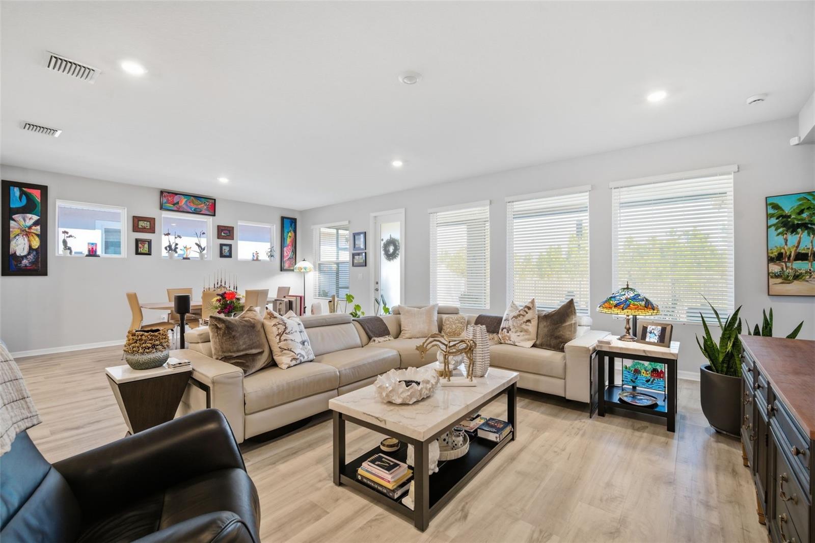 CHAPEL XINGS PCLS D & H - Residential