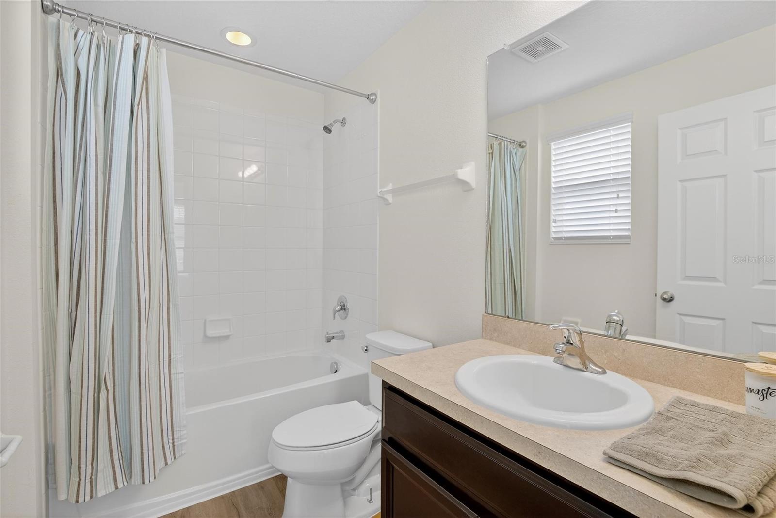 OAK CREEK PRCL 2 UNIT 2A - Residential