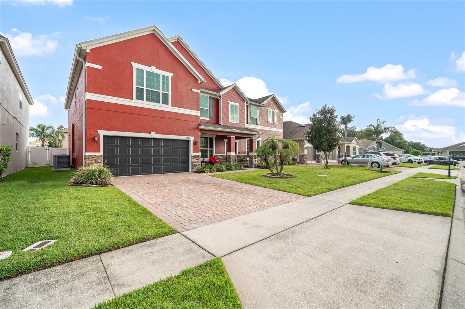 2711 CYPRESS TREE TRAIL
