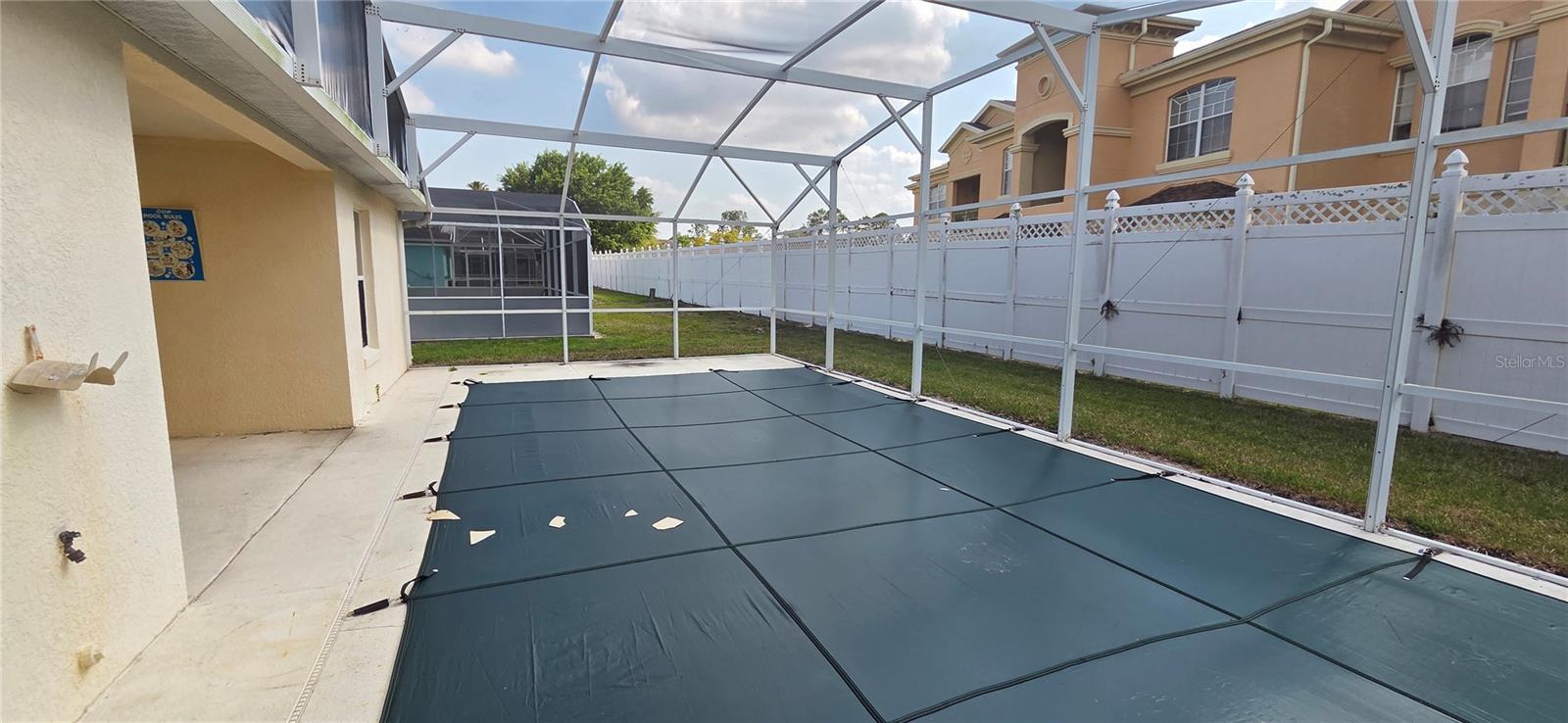 RESERVE AT TOWN CENTER - Residential