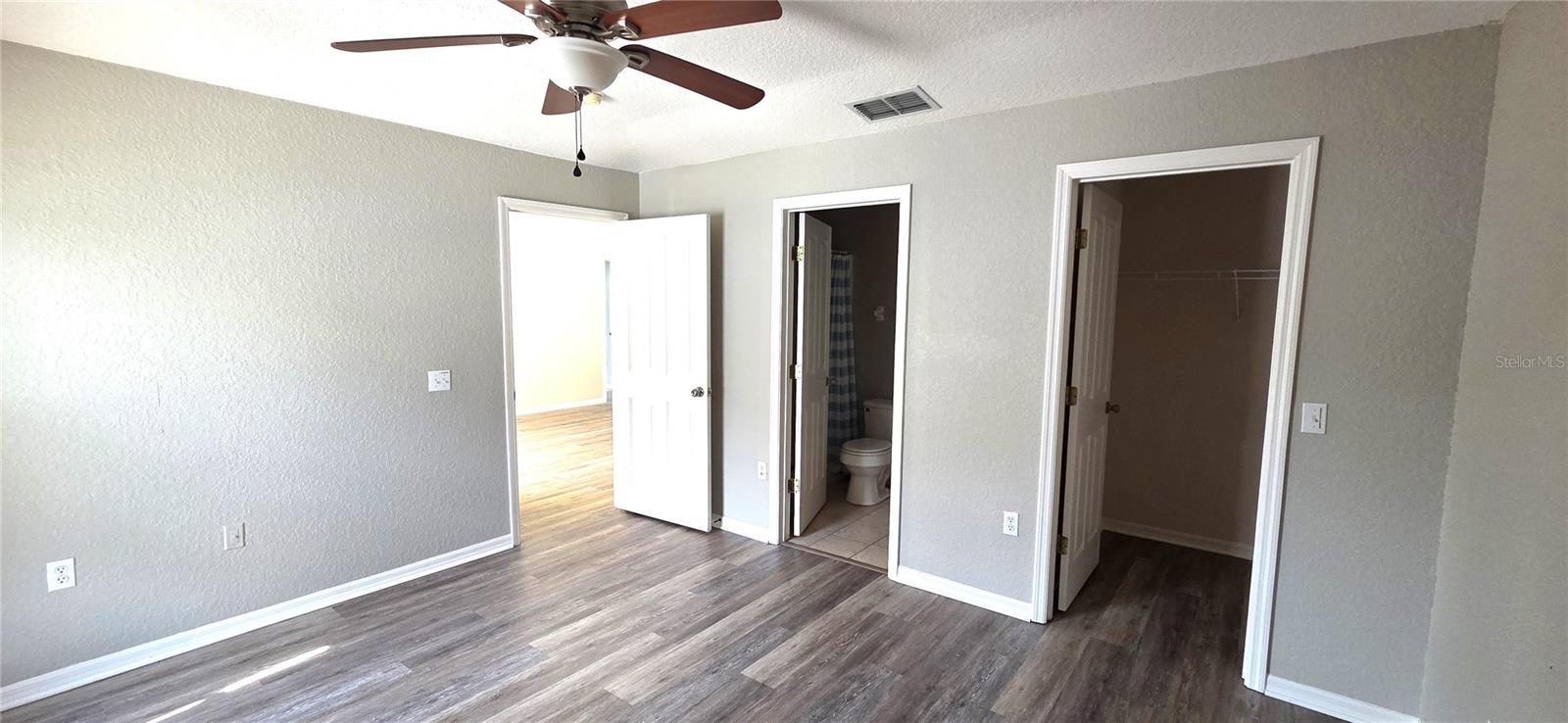 RESERVE AT TOWN CENTER - Residential