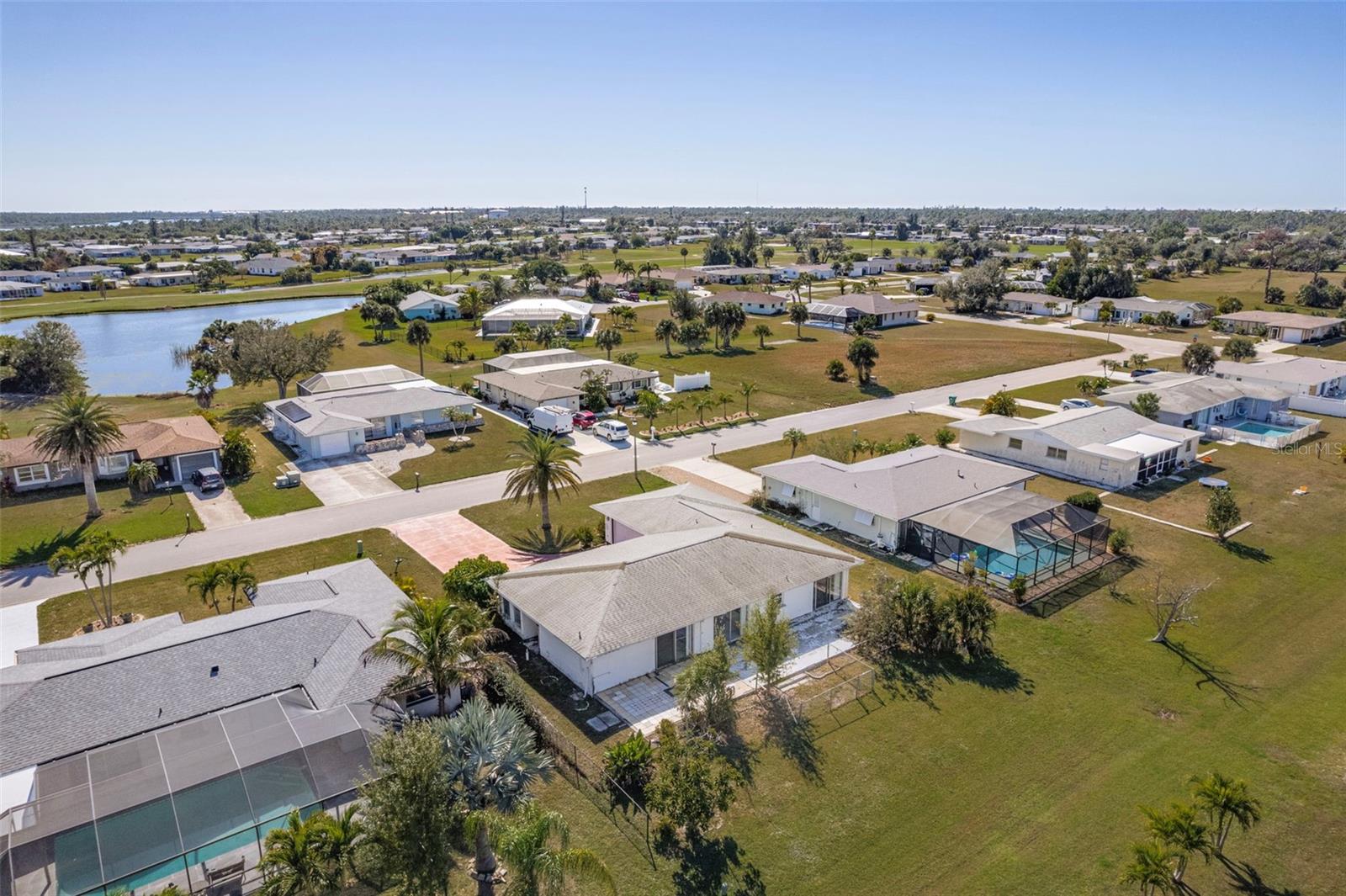 10 GOLFVIEW ROAD, ROTONDA WEST, FL, 33947 4 10 GOLFVIEW ROAD